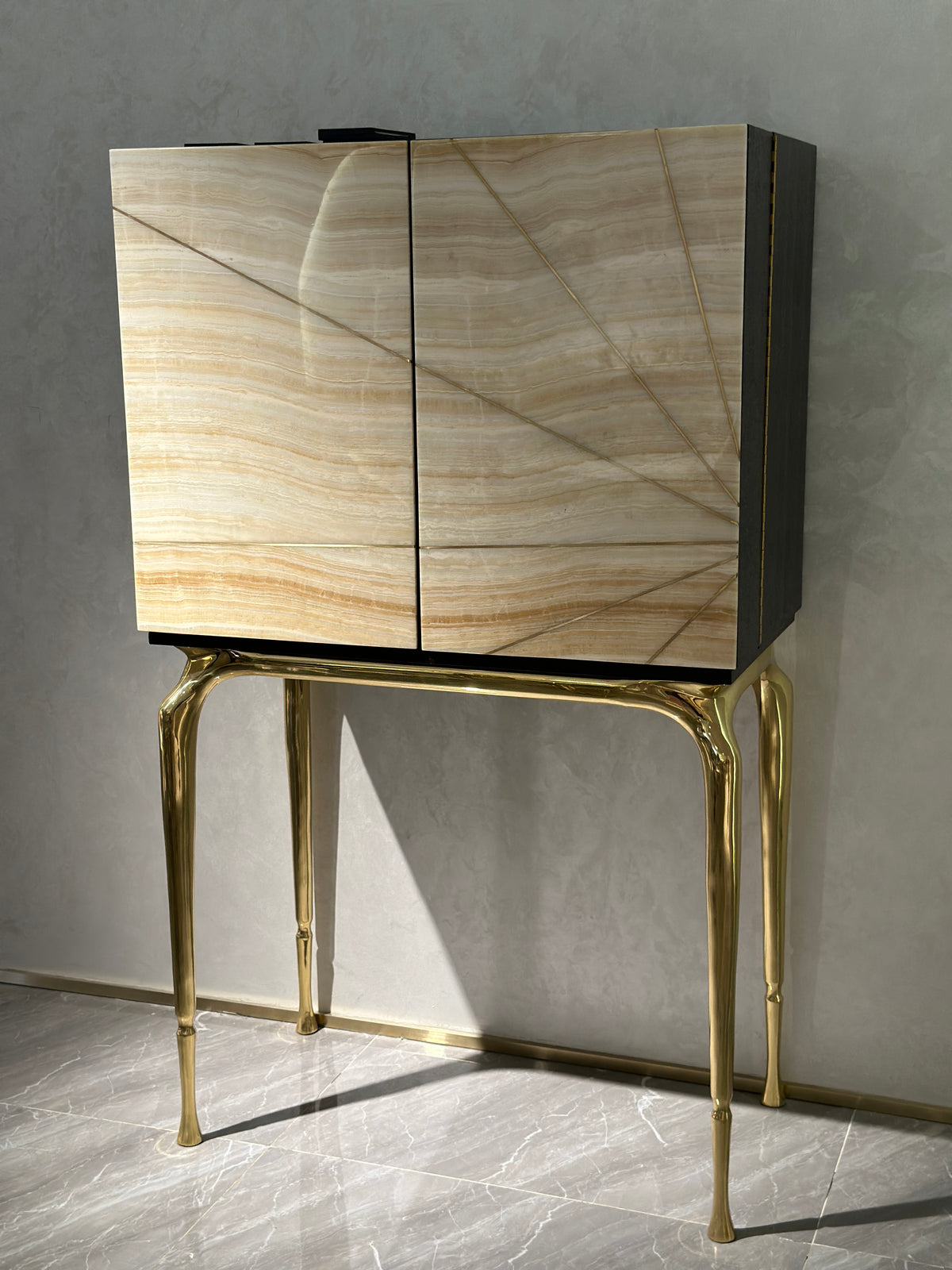 Luxury Onyx-Front Cabinet with Gold Legs
