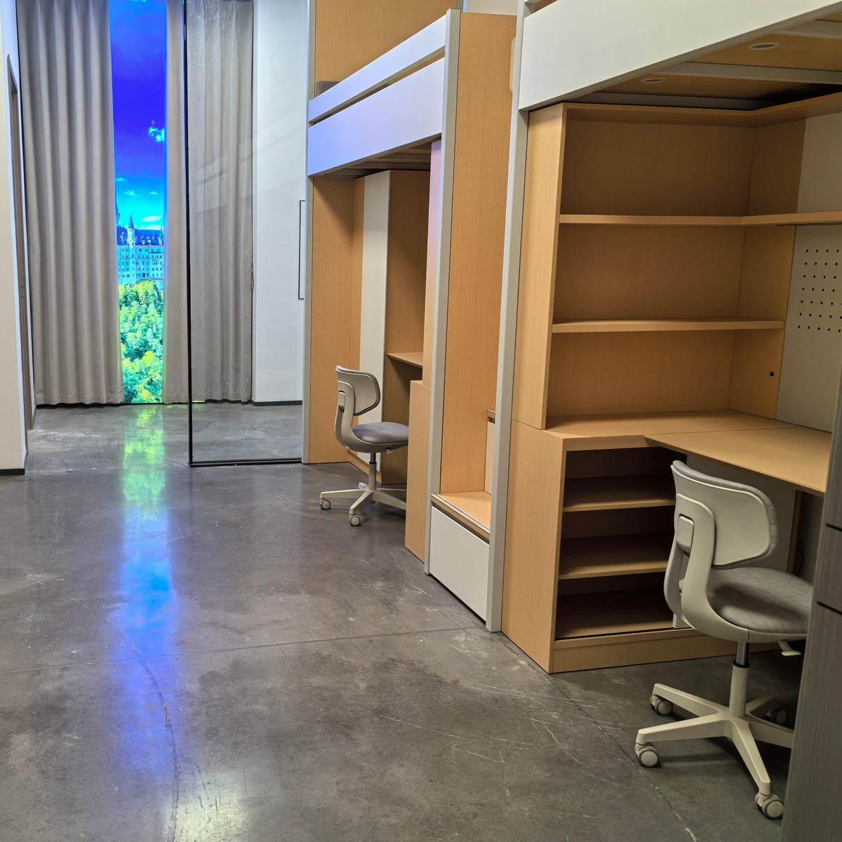 Compact Ergonomic Desk Chair – Space-Saving & Stylish for Home Office