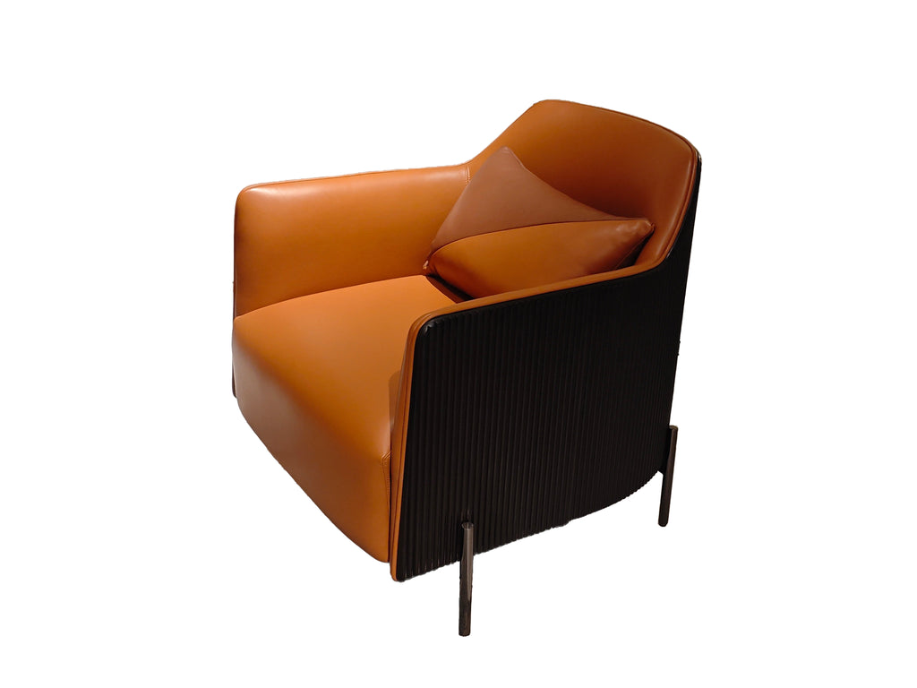 Chic Tan Luxe Leather Armchair