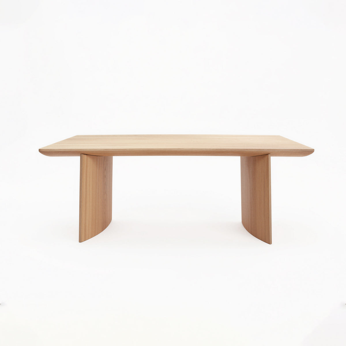 Light Oak Fan-shaped Leg Dining Table for Custom Villa Project MJ-CZ36