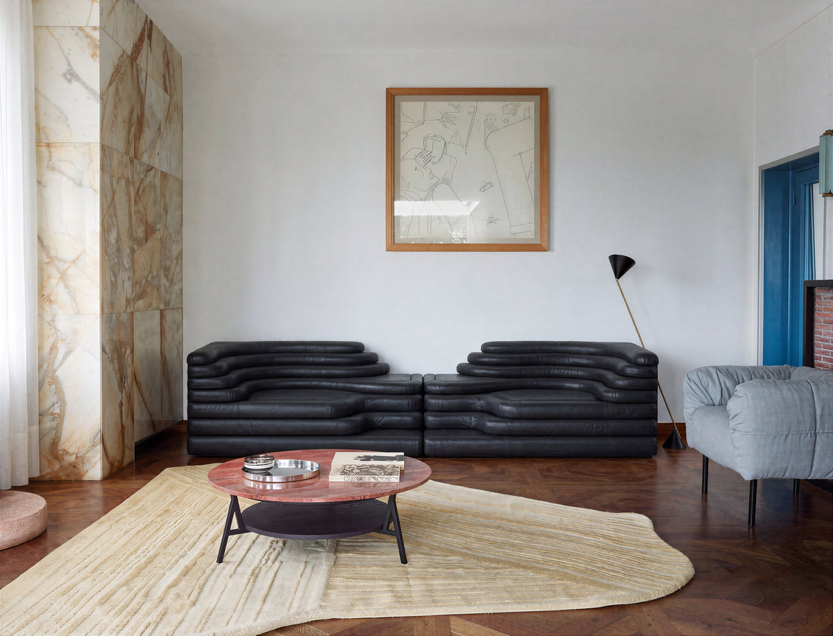 Layered Stacked Black Creative Designer Sofa for High-end Residence QY-S1789